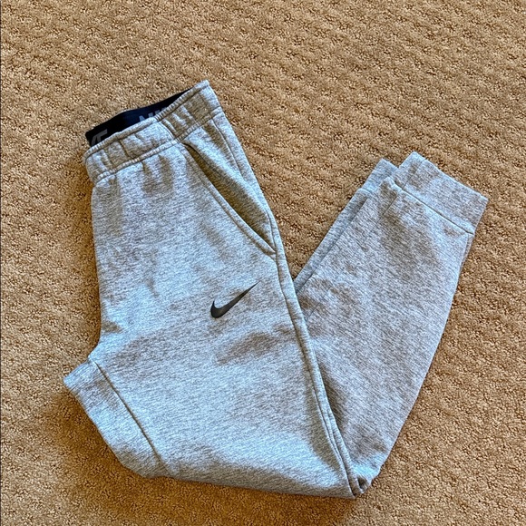 Nike Heather Gray Joggers - Picture 1 of 5